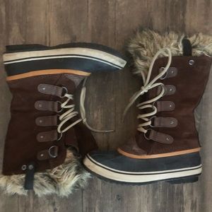 Sorel waterproof boots